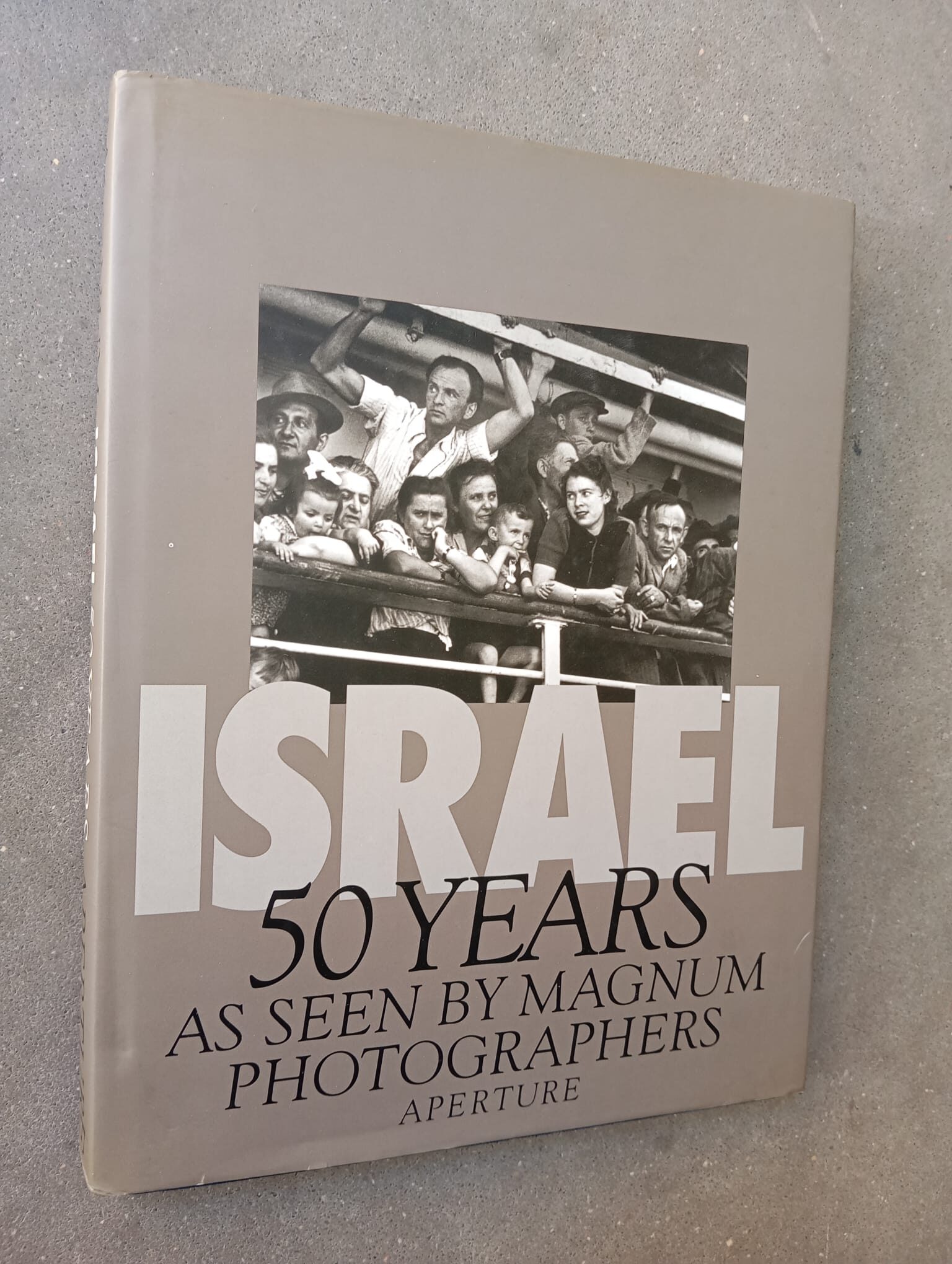 Israel: 50 Years as Seen by Magnum Photographers / Magnum Photos / Aperture, 1998